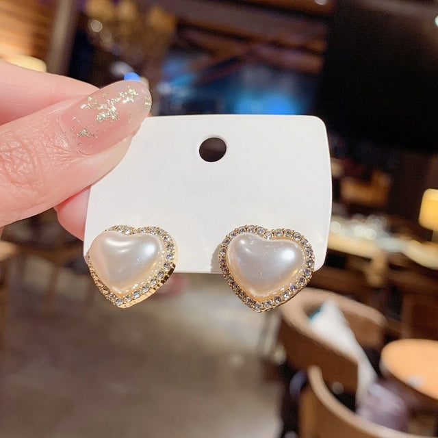 2025 New Korean Style Contracted Heart Pearl Earrings Zircon Geometric Stud Earring